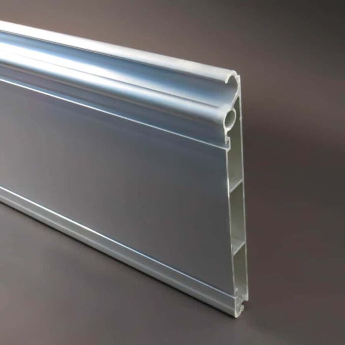 Tussenpaneel 295 x 2700 mm RAL9010 extra breed, Train Plus Wihag (oud type)
