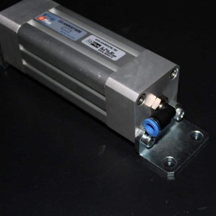 PIEK Silencer incl. montage materialen tbv nieuwe pneumatische roldeur QPlus