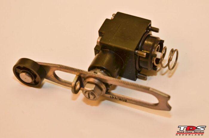 Verstelbare hevel met rol XCKM115, Telemecanique